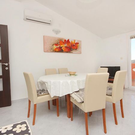 Apartments By The Sea Vlasici, Pag - 9324 Zimmer foto